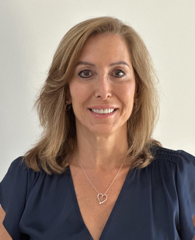 Karen R Solomon